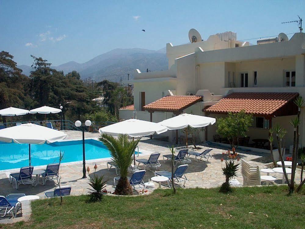Villa Malia Stalís Luaran gambar